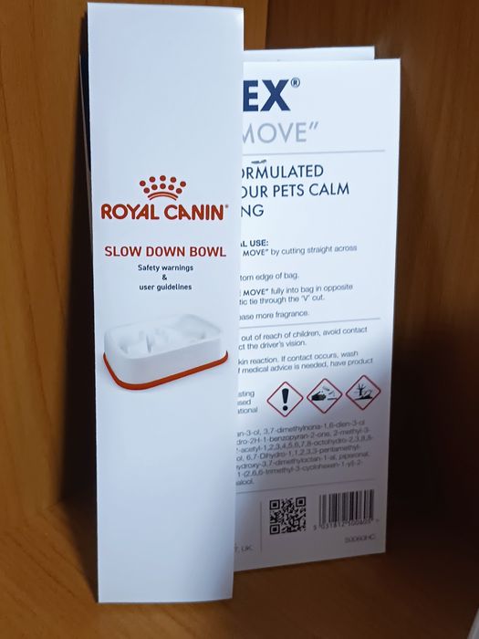 Миска для повільного годування собак Royal Cain Slow Down Bowl