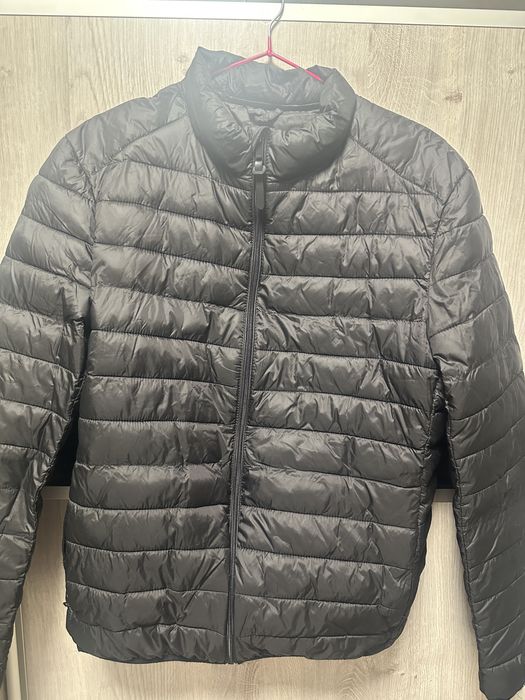 чорна куртка Zara чоловіча