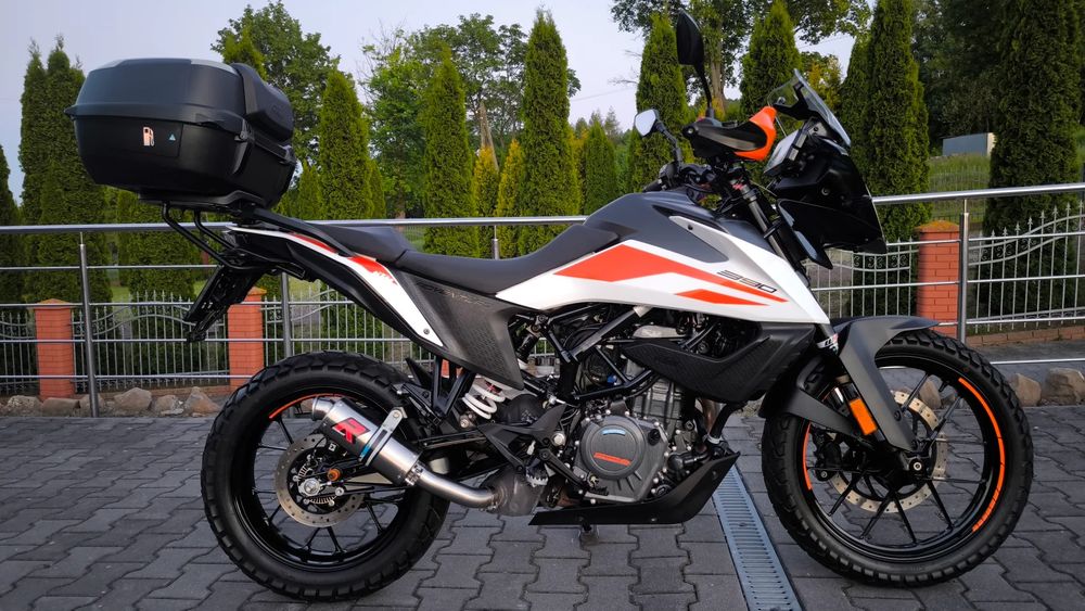 alt