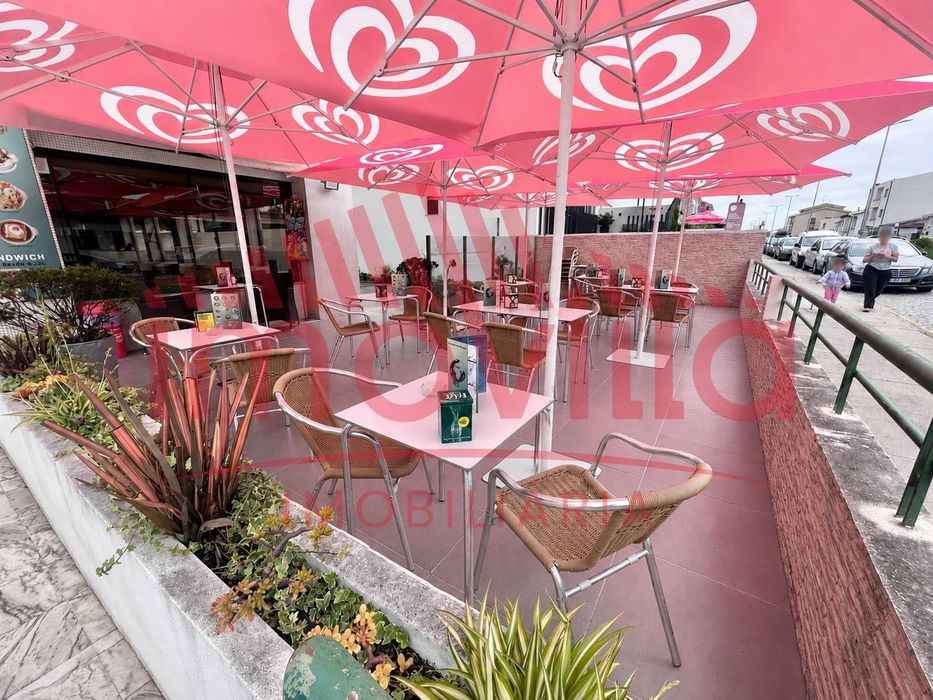 Em Exclusivo - Trespasse de Café Snack-Bar "O Mundo" – Árvore Excelente oportunidade de negócio!