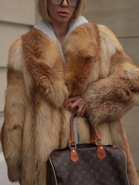 Вінтажна шуба з лиси