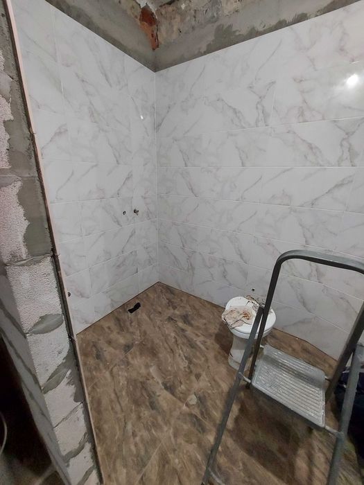 Виконую всі будівельні та ремонтні роботи ,сантехніка ,плитка