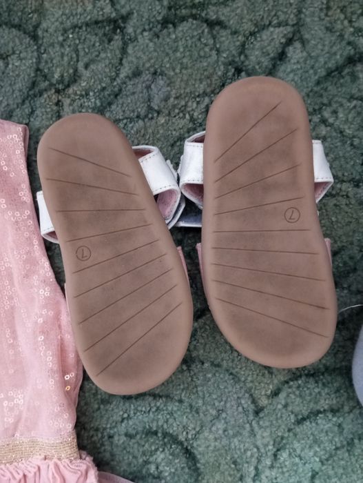 Sukienka buciki komplet dla dziewczynki 92