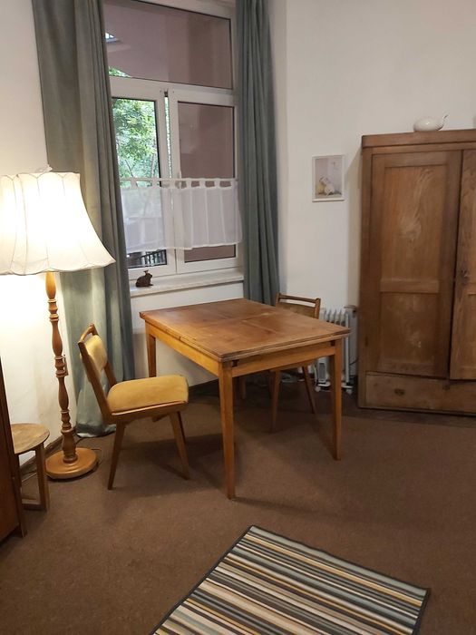 Wynajmę kawalerkę w doskonałej lokalizacji