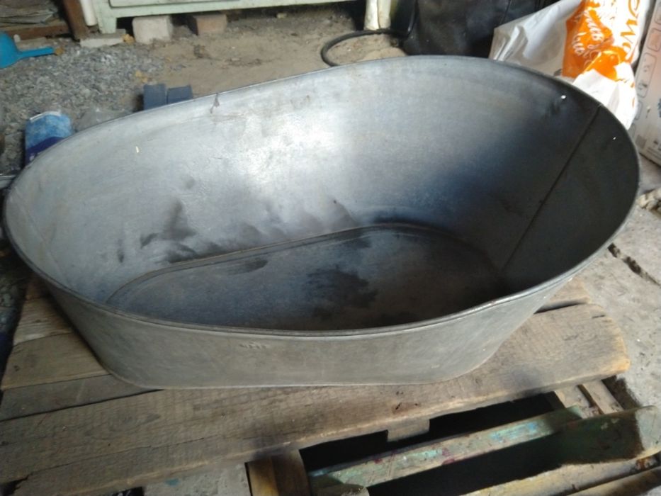 Оцинкованная ванна
