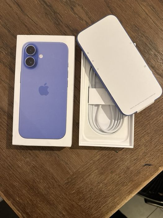 Iphone 16 128 Гб на запчастини