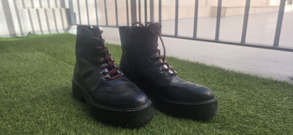 Botas de combate da Zara
