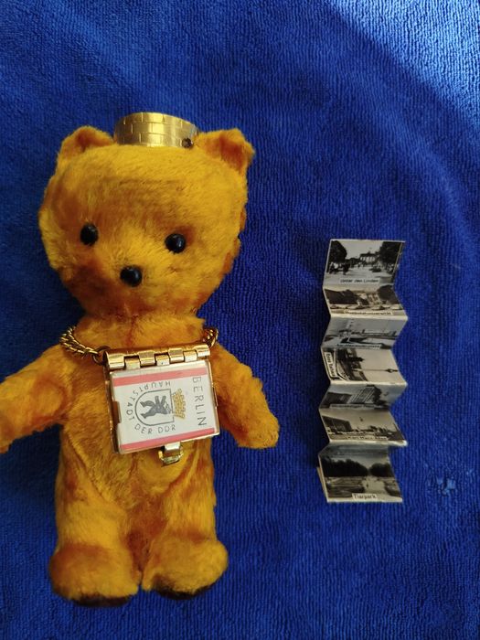 Мишка игрушка СССР,с золотой короной и  фотоальбомом.