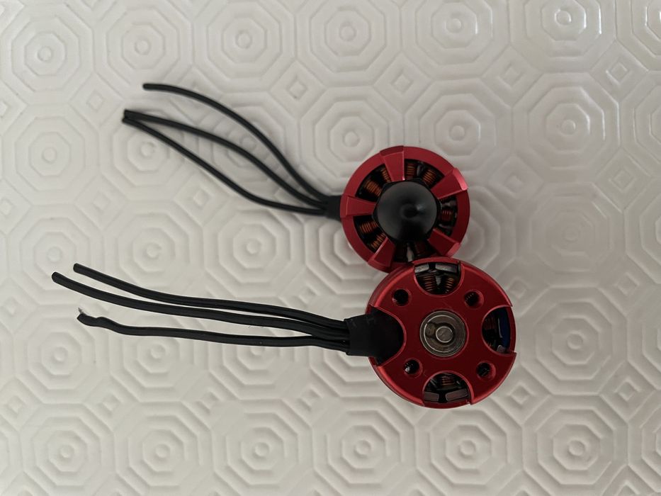 Motor Racerstar BR-2212 KV-980 CW e CCW