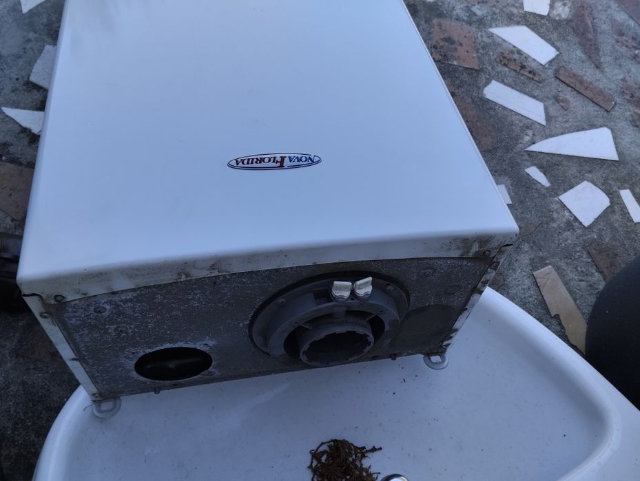 Termo acumulador de água quente 300 litros mais caldeira a gás natural