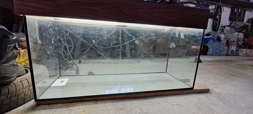 Акваріум ,фільтр , обігрівач