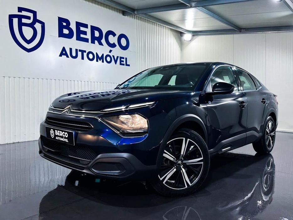 Citroën e-C4 X
