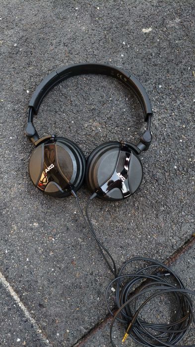 Headphones AKG K518DJ