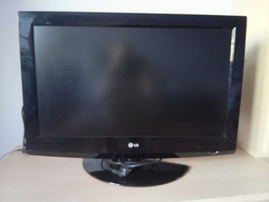 Telewizor LG model 3230