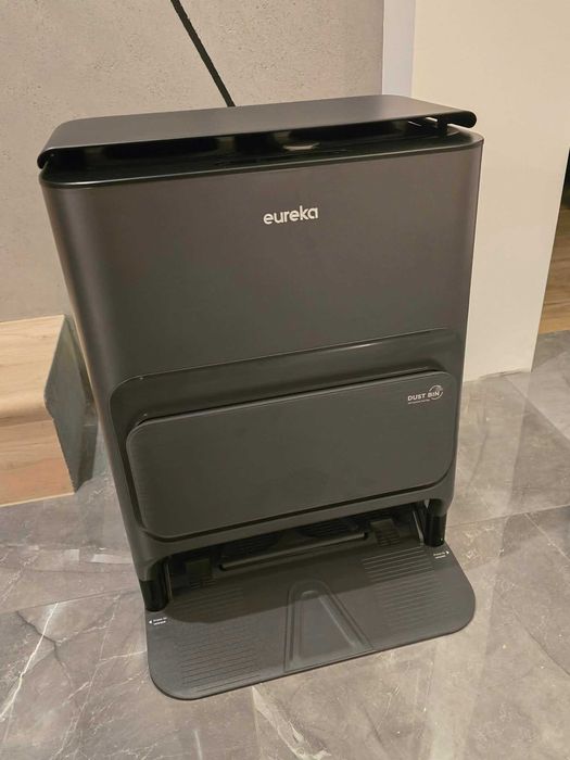 Robot sprzatający Eureka J12 Ultra