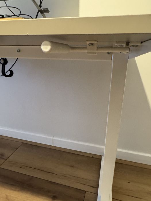 IKEA Trotten biurko z regulacją wysokości 120x70