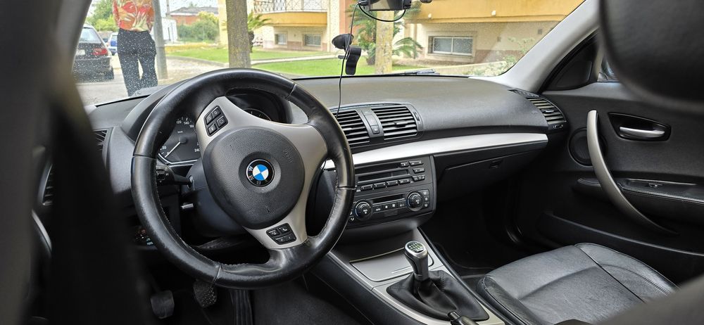 BMW Série 1 118i / 120d - Ano 2006 163cv
