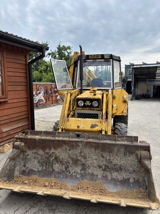 Koparko ładowarka mf massey ferguson