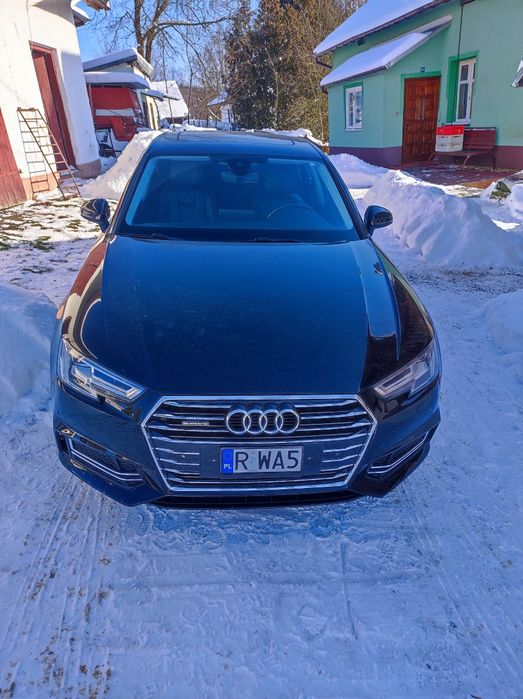 Audi A4B9 premium plus wersja s line