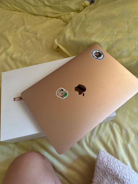 MacBookAir13ноутбук