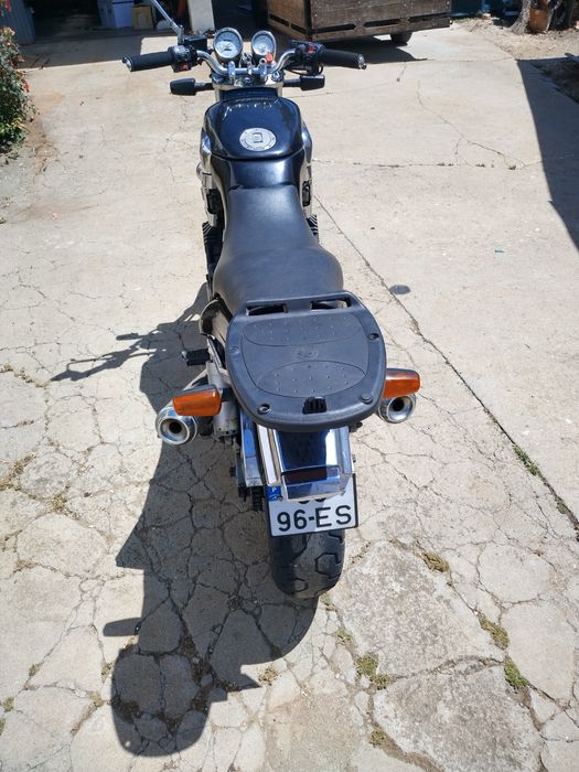 Yamaha FZX 750 em excelente estado