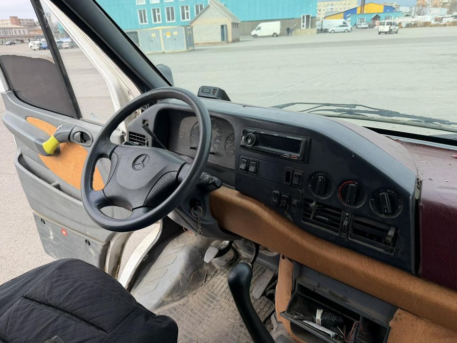 Mersedes sprinter 2.9