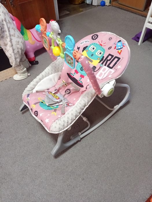 Крісло качалка Fitch Baby