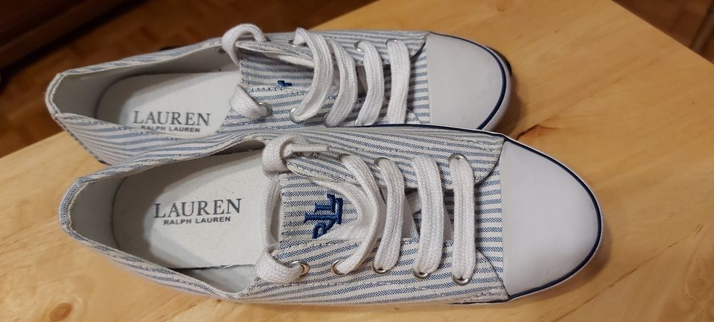 Sprzedam nowe  trampki LAUREN