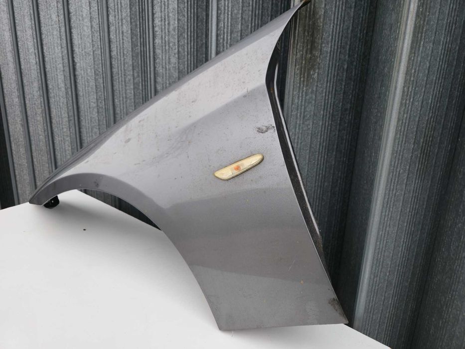 Guarda lamas esquerdo BMW Serie 3 E90 E91 (2003.-2011)