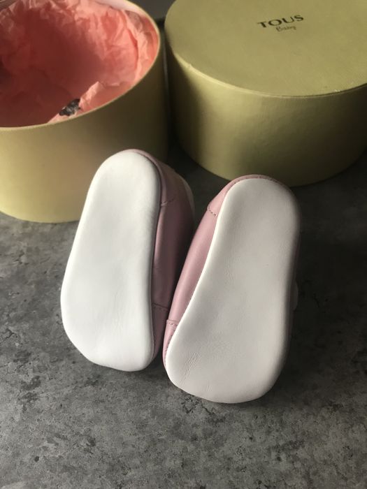 Sapatinhos de menina TOUS