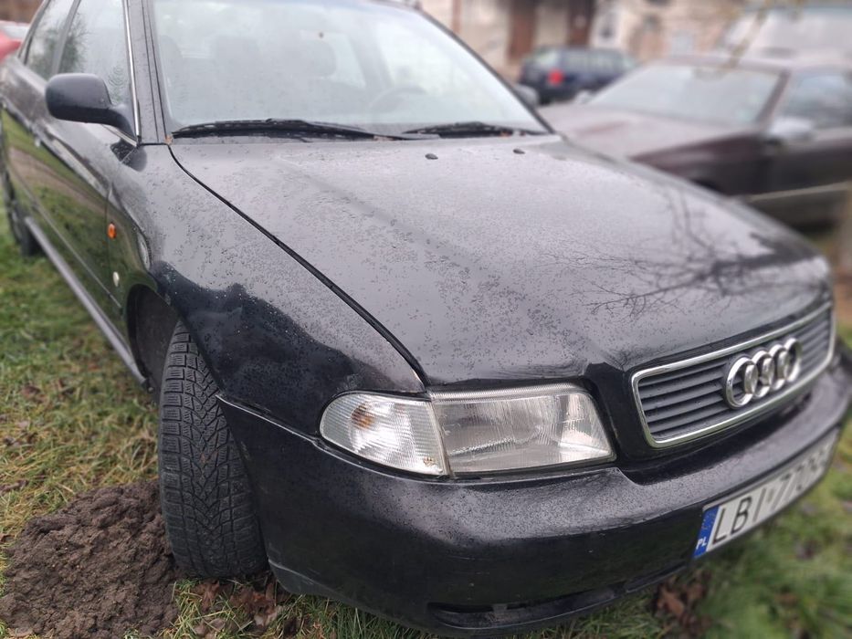 Audi A4 2 l benzyna 1996