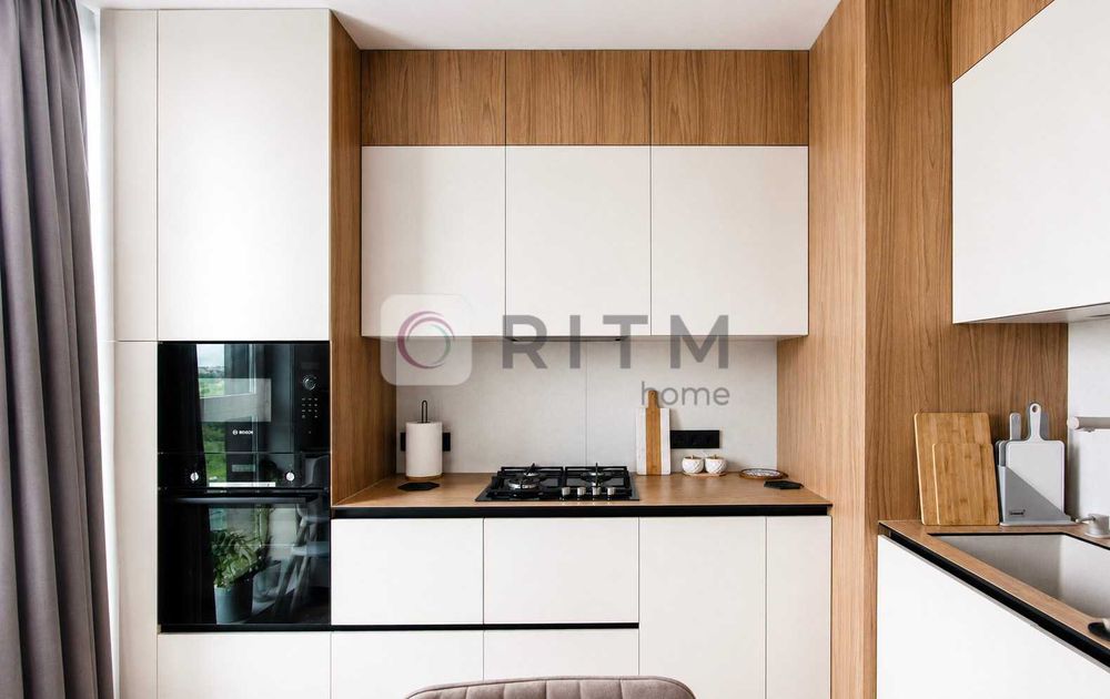 Продаж 2-кімнатна квартира з ремонтом ЖК Grand Village.