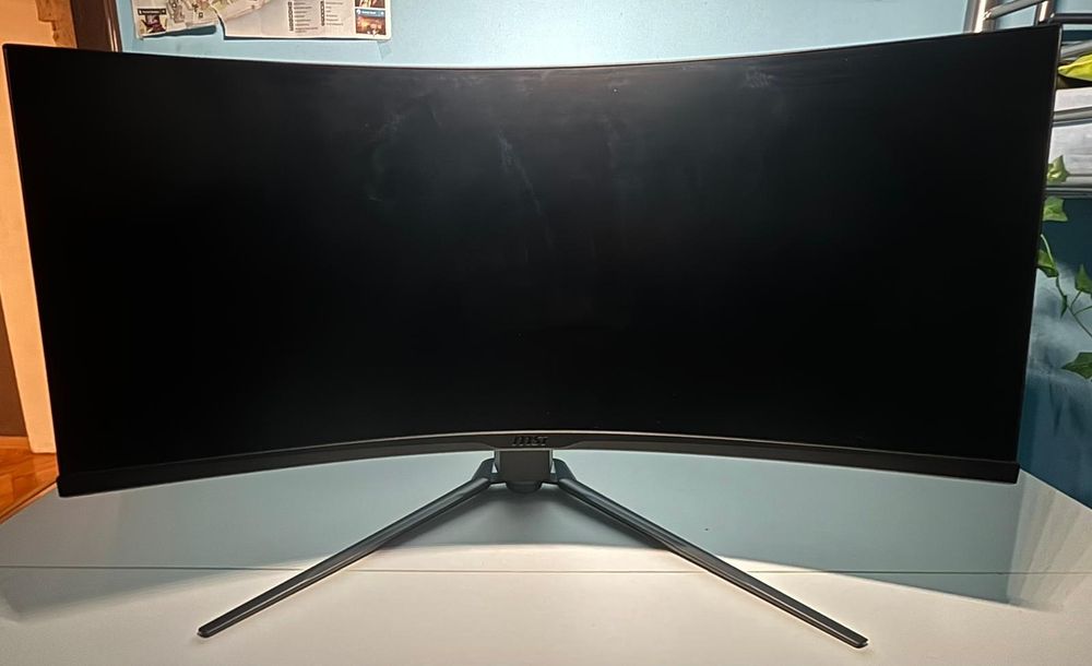 Monitor MSI Sprzedam monitor MSI MPG Artymis 343CQR