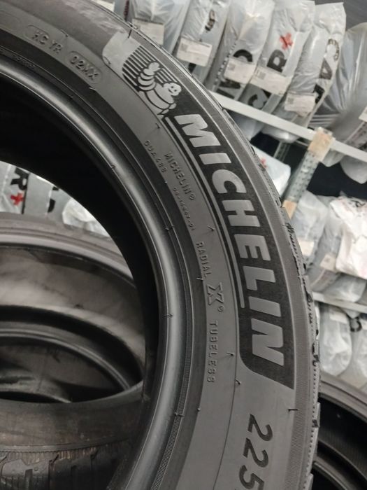 Зимові Шини БВ  225/55 R18  MICHELIN  Pilot Alpin 5  Склад