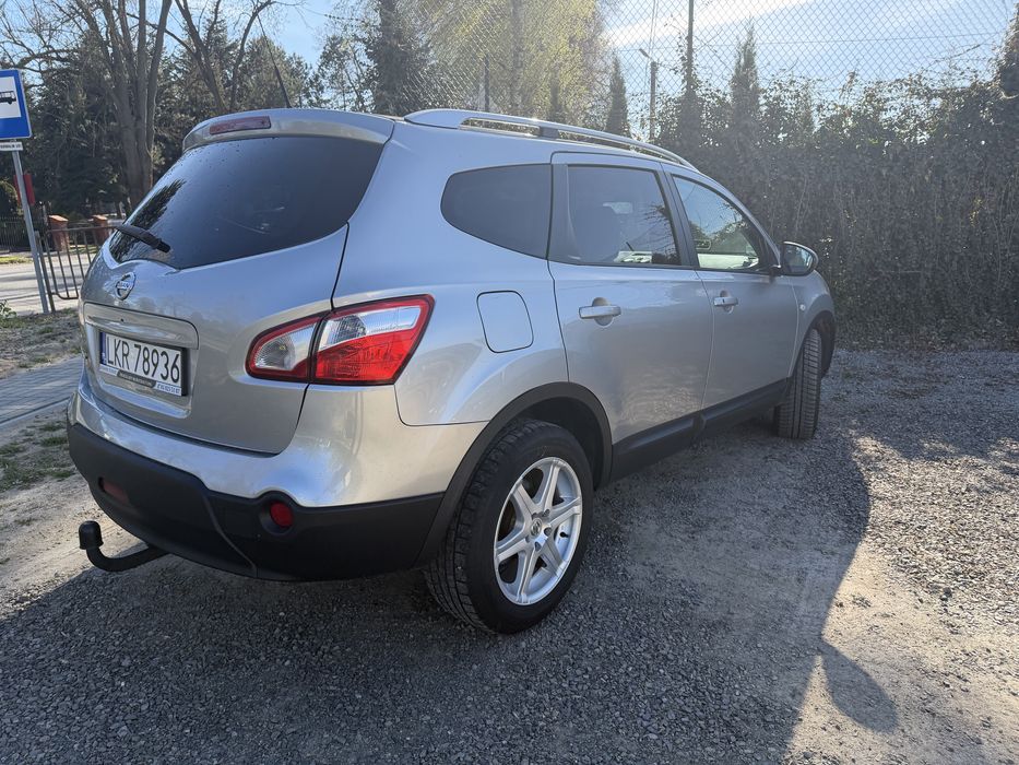 Nissan Qashqai +2
