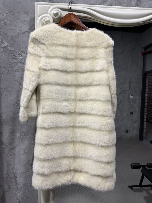 Норка шуба біла