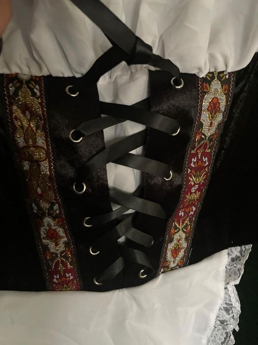 Piękna sukienka ludowa z gorsetem, super strój karnawalowy roz. L-XL