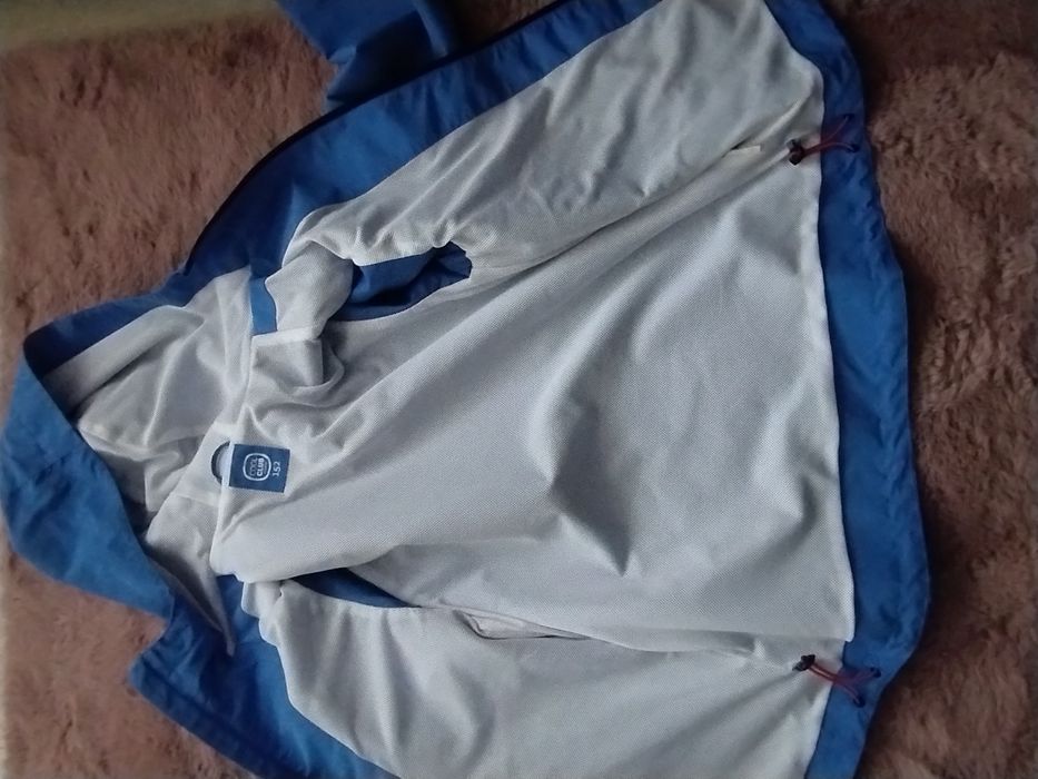 Kurtka wiatrówka