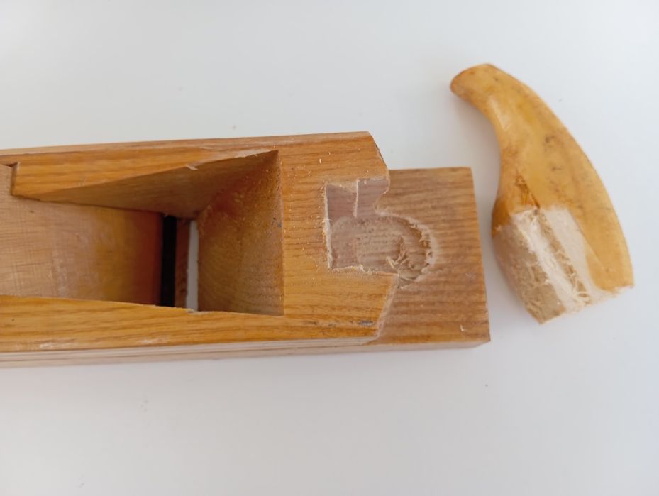 рубанок,рівень,дріль