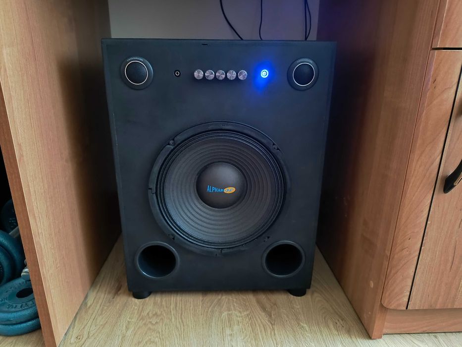 Boombox DIY bluetooth i aux mega mocny sprzęt b. dobra jakość brzmienia 1200 WAT