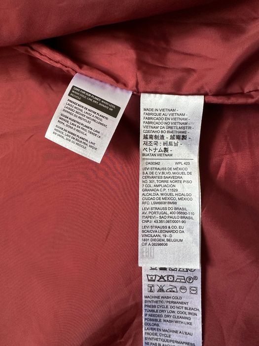 Ветровка Levi’s S размер