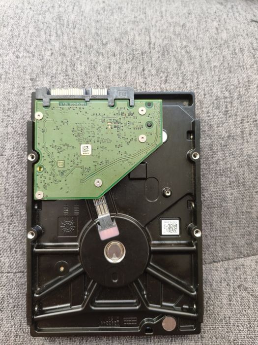 Жорсткий диск HDD 2 Тб