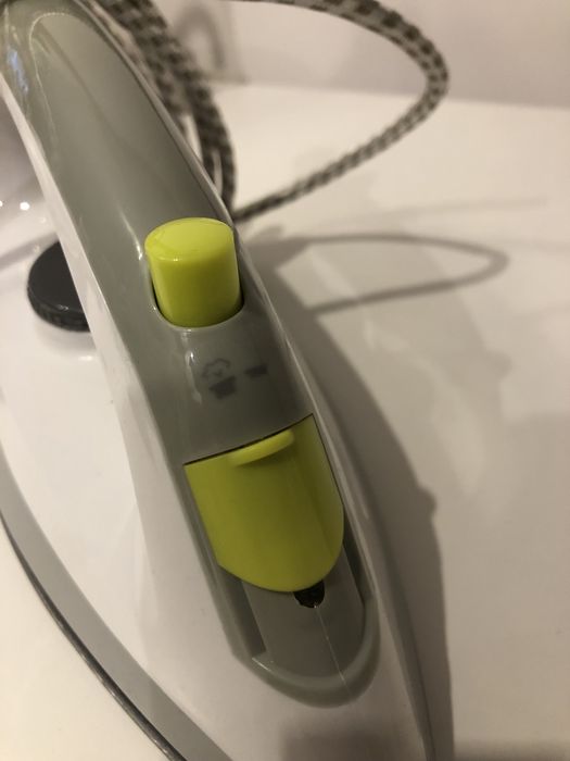 Nowe żelasko Selecline 1300w