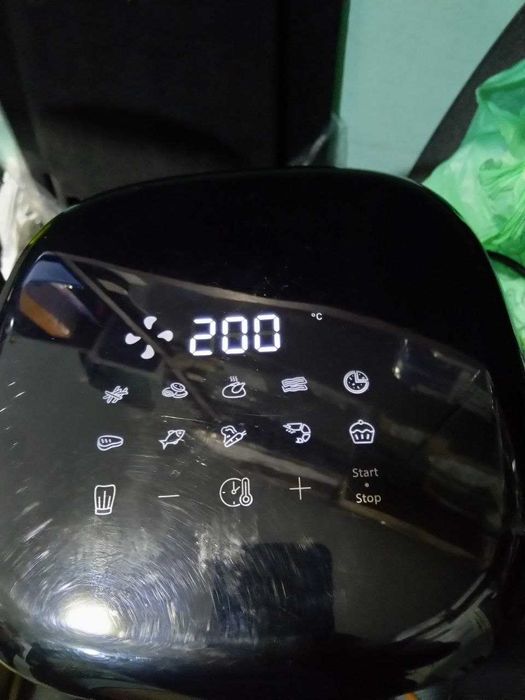 Мультипіч Tefal Easy Fry Max чорна, бувша у вжитку, Німеччина