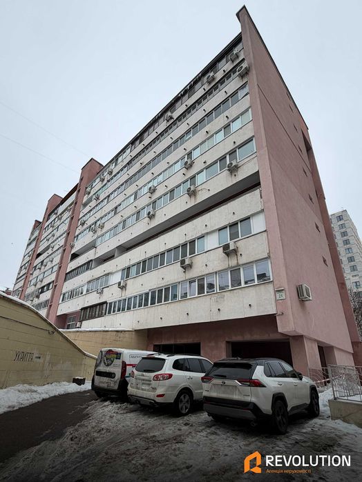 Без комісії%,Продаж 3к-ї ,вул.Тарасівська 21,Центр,м.Олімпійська