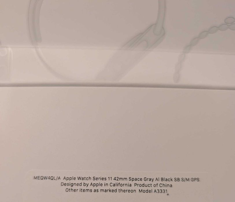 APPLE Watch Series 11, 42mm Cinza Alum. Bracelete Preta Novo Selado