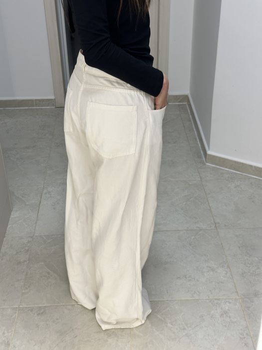 Продам білі джинси Massimo Duttu 38р