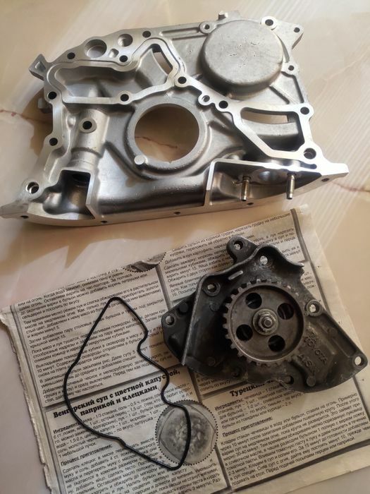 масло насос на toyota carina