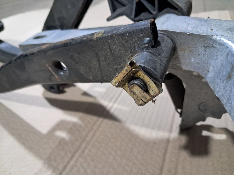 Блок педалей педальний вузол БМВ е36 бензин 1.6 М43Б16 BMW E36 купе