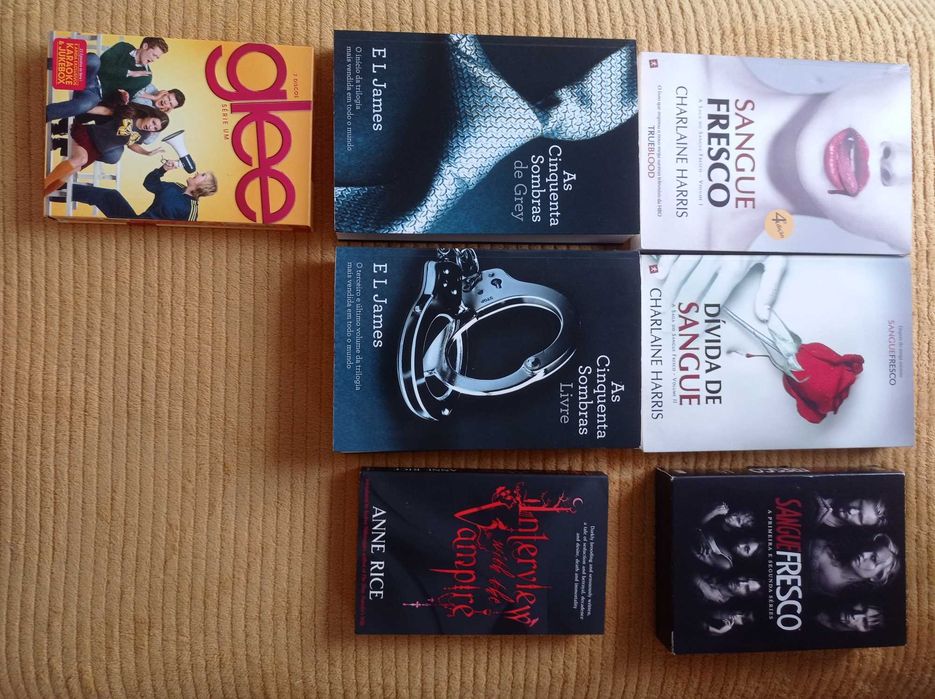 Livros e DVDs: Glee, Sangue fresco, 50 shades, Interview with vampire